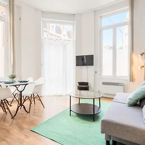 Saint Maurice - Charming With Courtyard Appartement Lille